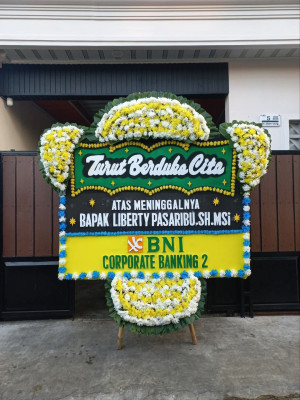 Papan Bunga Duka di Cikarae Thoyyibah